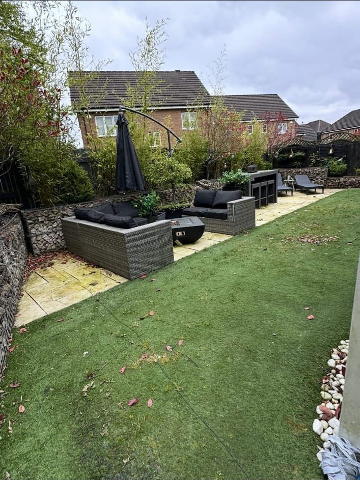 Stepps: Before · garden along the house